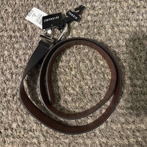 Torrid woman’s  Black and Brown Reversible Belt size 2